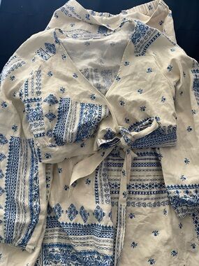 Blue & White Printed Wrap Top